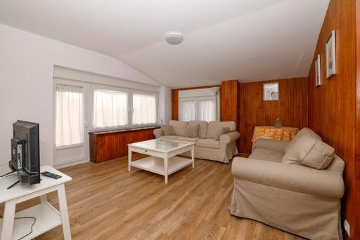 Precioso Y Espacioso Piso Ideal Para Familias. El Burgo De Osma Exterior photo